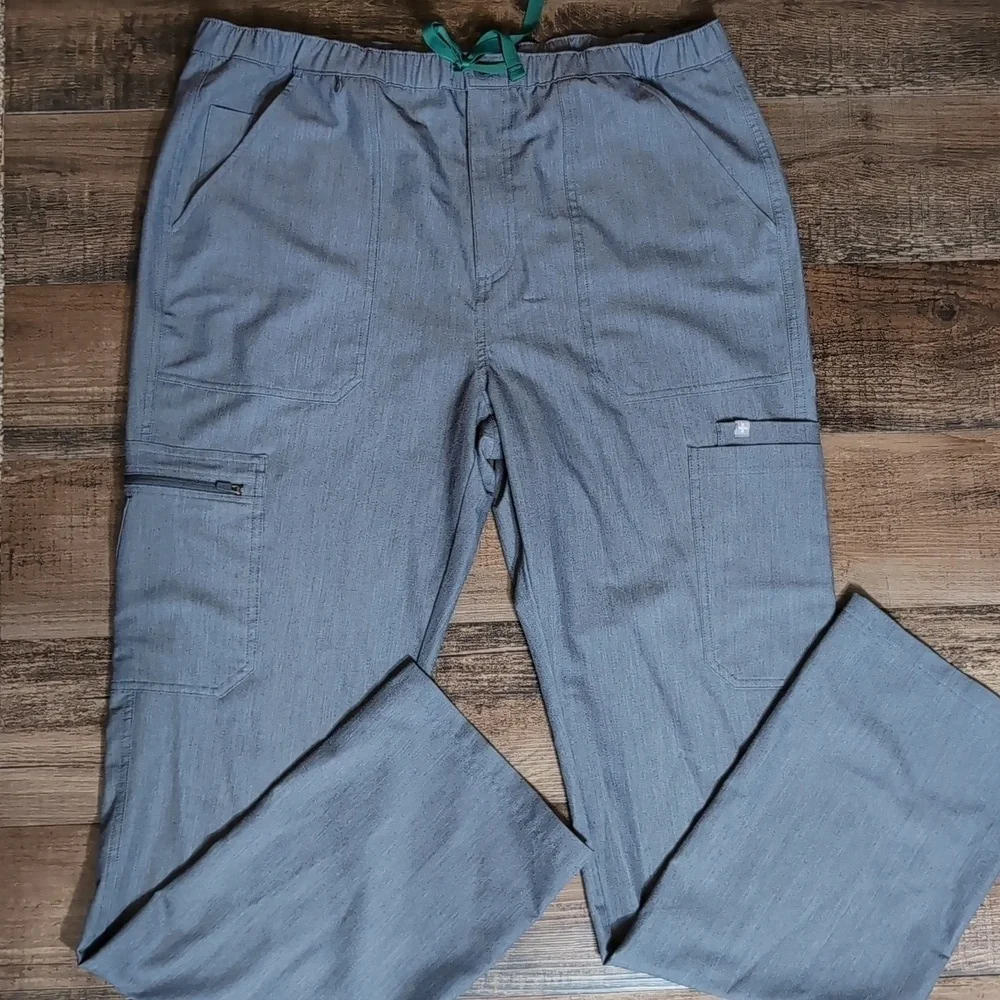 Figs Technical Collection Scrub Pants Size XL/T in Grey